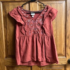 Women’s Knox Rose floral ruffle sleeve shirt size medium